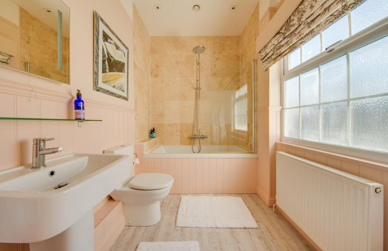 The Montpellier Townhouse Villa Cheltenham Bagian luar foto