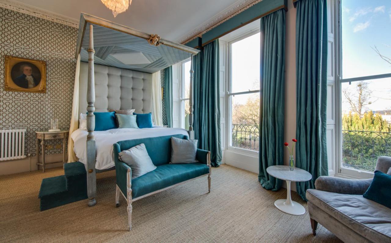 The Montpellier Townhouse Villa Cheltenham Bagian luar foto